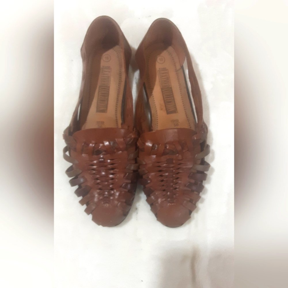 The leather collection shoes